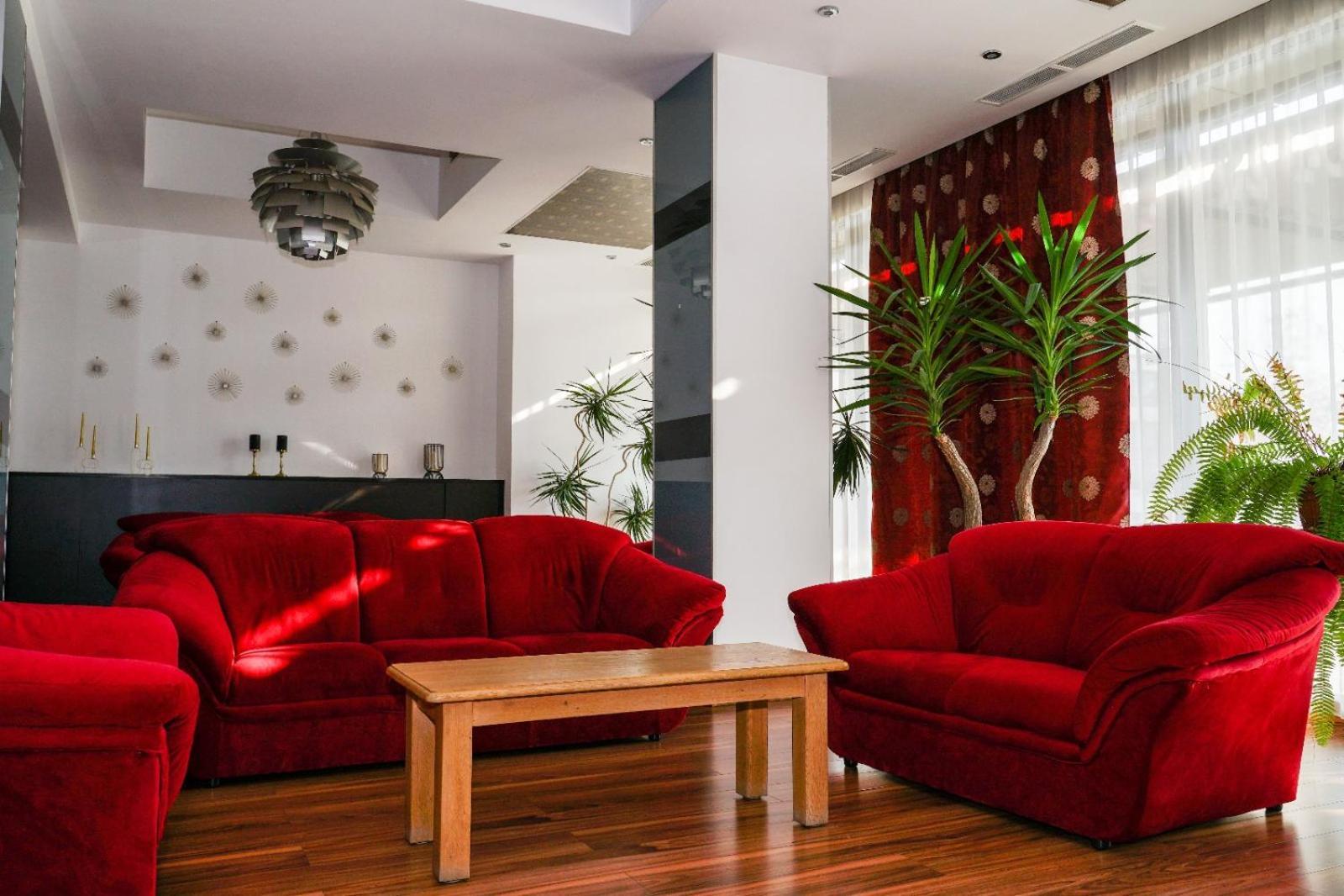 Hotel Criss Bukarest Kültér fotó