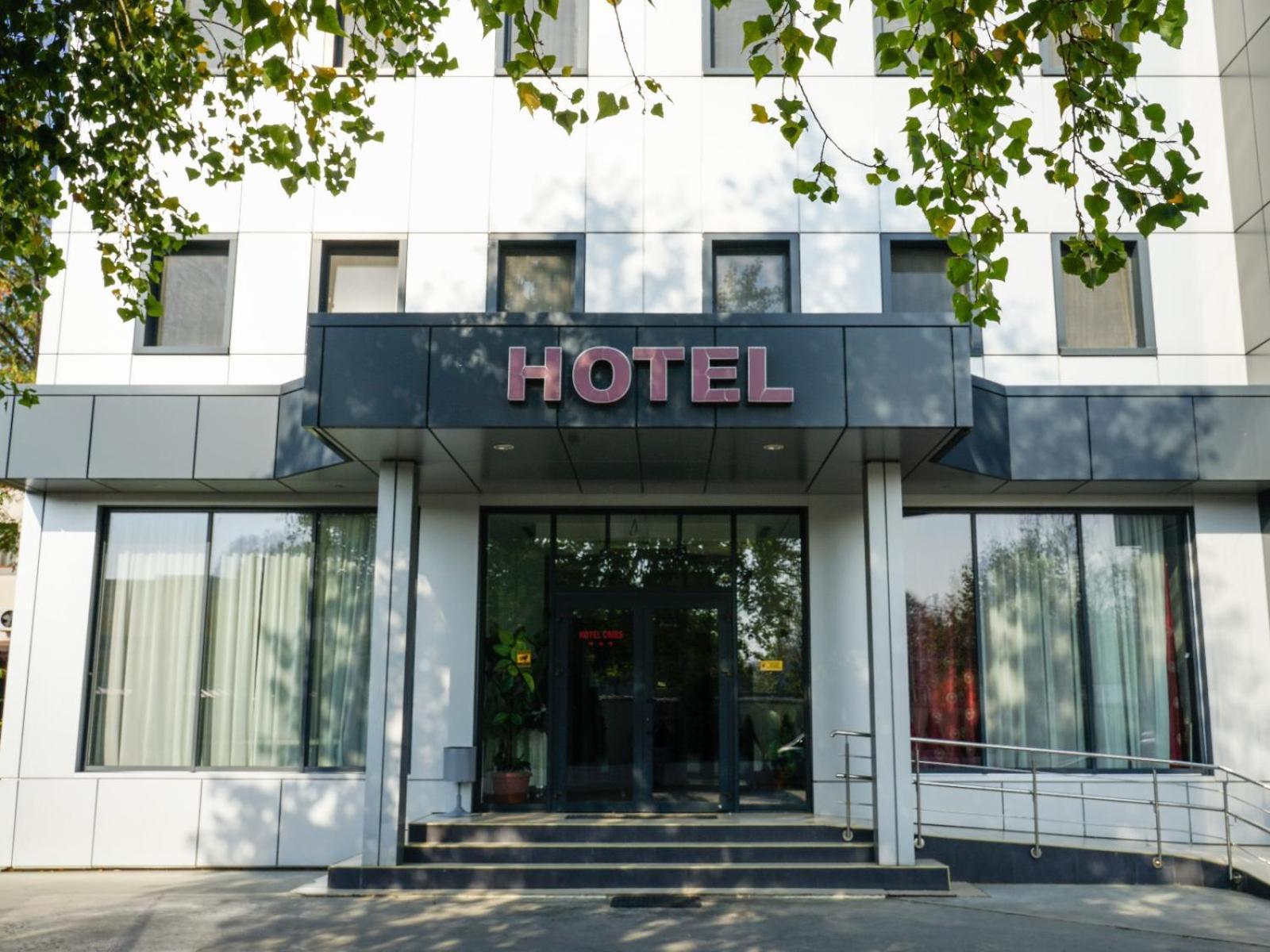 Hotel Criss Bukarest Kültér fotó